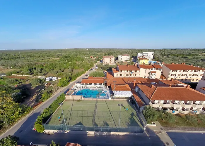 Letan Szálloda Fažana