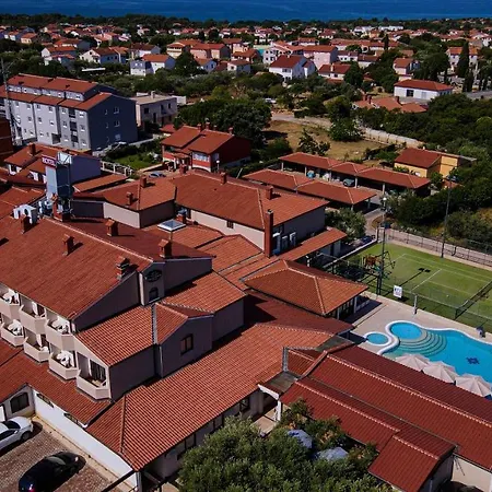 Letan Otel 4*