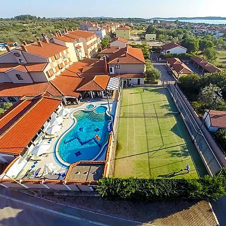 Letan 4* Fažana