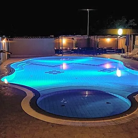 Letan Hotel 4*